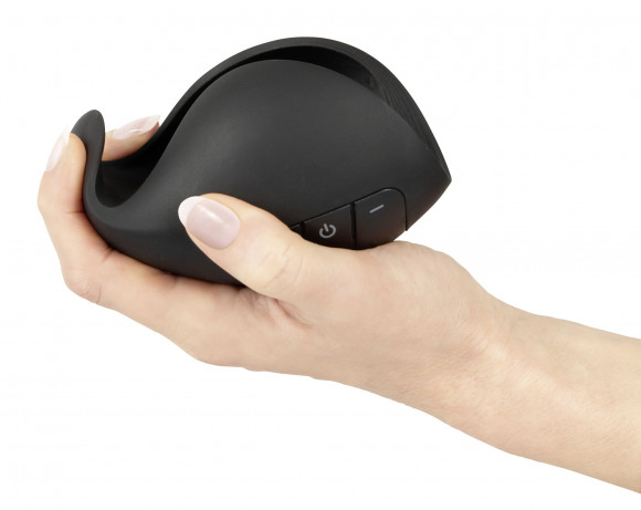 Черный мастурбатор с гибкими крылышками