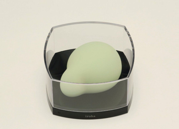 Зелёный вибромассажер для женщин IROHA MIDORI 