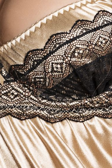 Комбинация с вышивкой по лифу Sharon