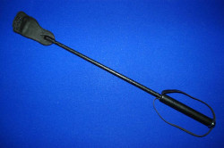 Чёрный стек с наконечником-ступней - 55 см.